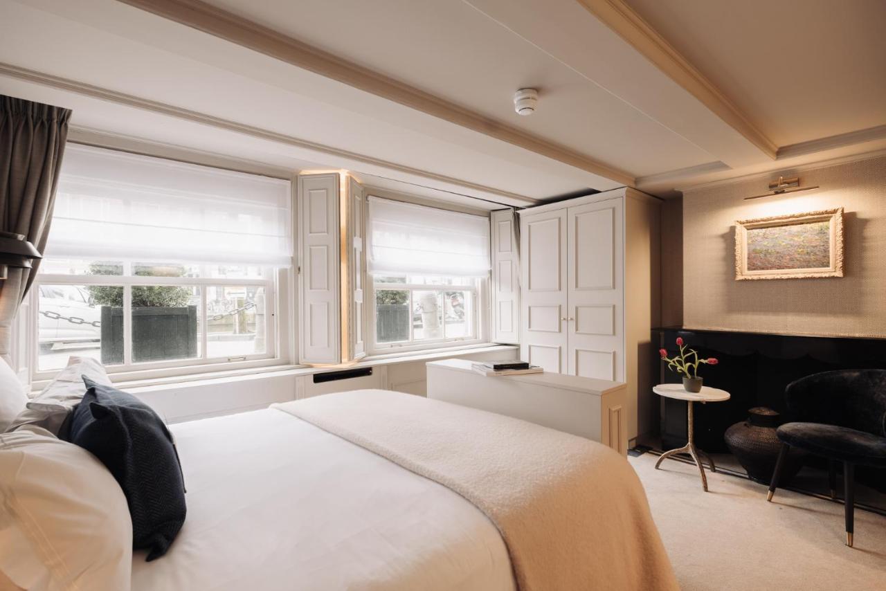 Hotel 717 أمستردام المظهر الخارجي الصورة A room at the hotel